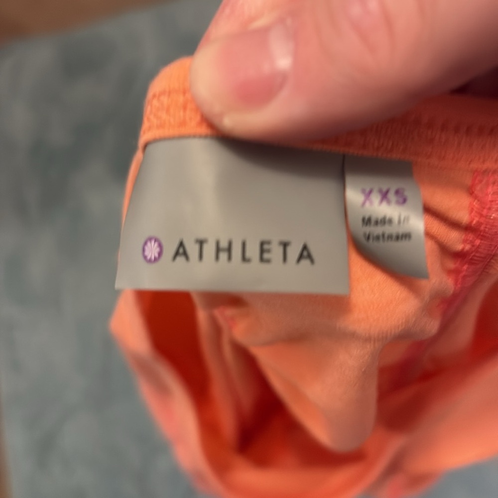 Athleta Long Sleeve Breathe Top - Picture 4 of 12